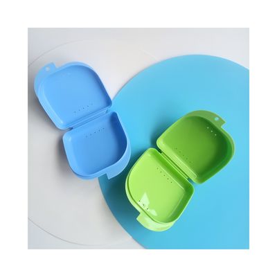 Commande personnalisée Acceptée Boîte de soutien-gorge en plastique portable recyclable à fournir gratuitement