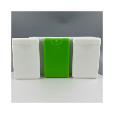 Bouteille de pulvérisation de parfums rechargeable portable de 10 ml carré avec base en brume fine pp