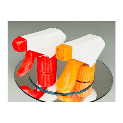 Fermeture en aluminium à nervures lisses 28 mm Pulvérisateur à main en plastique Pulvérisateur à déclencheur en PP pour facile